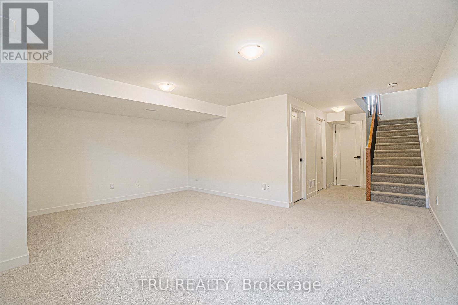 941 Cologne Street, Russell, Ontario  K0A 1W0 - Photo 20 - X12404637