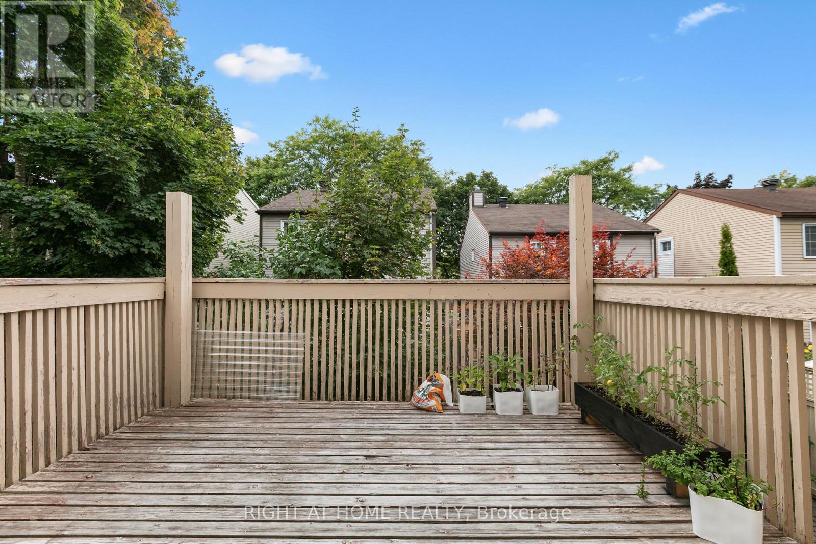 3142 Dumaurier Avenue, Ottawa, Ontario  K2B 8R1 - Photo 23 - X12404653