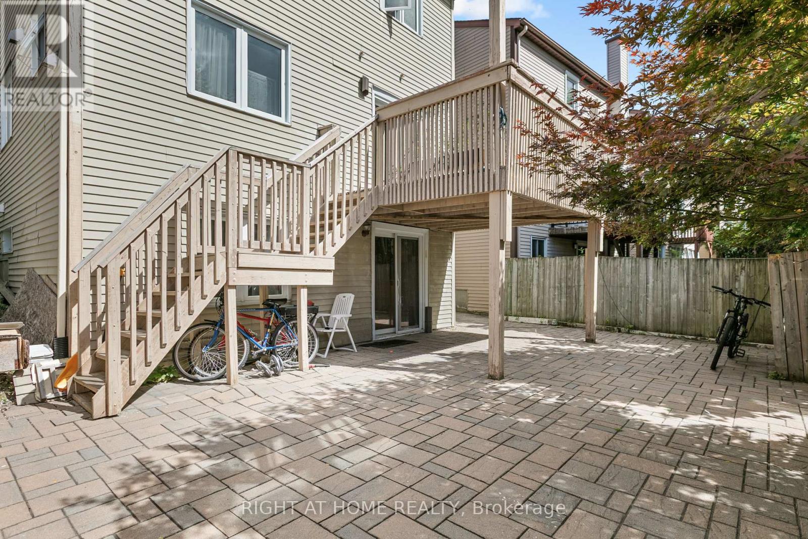 3142 Dumaurier Avenue, Ottawa, Ontario  K2B 8R1 - Photo 25 - X12404653