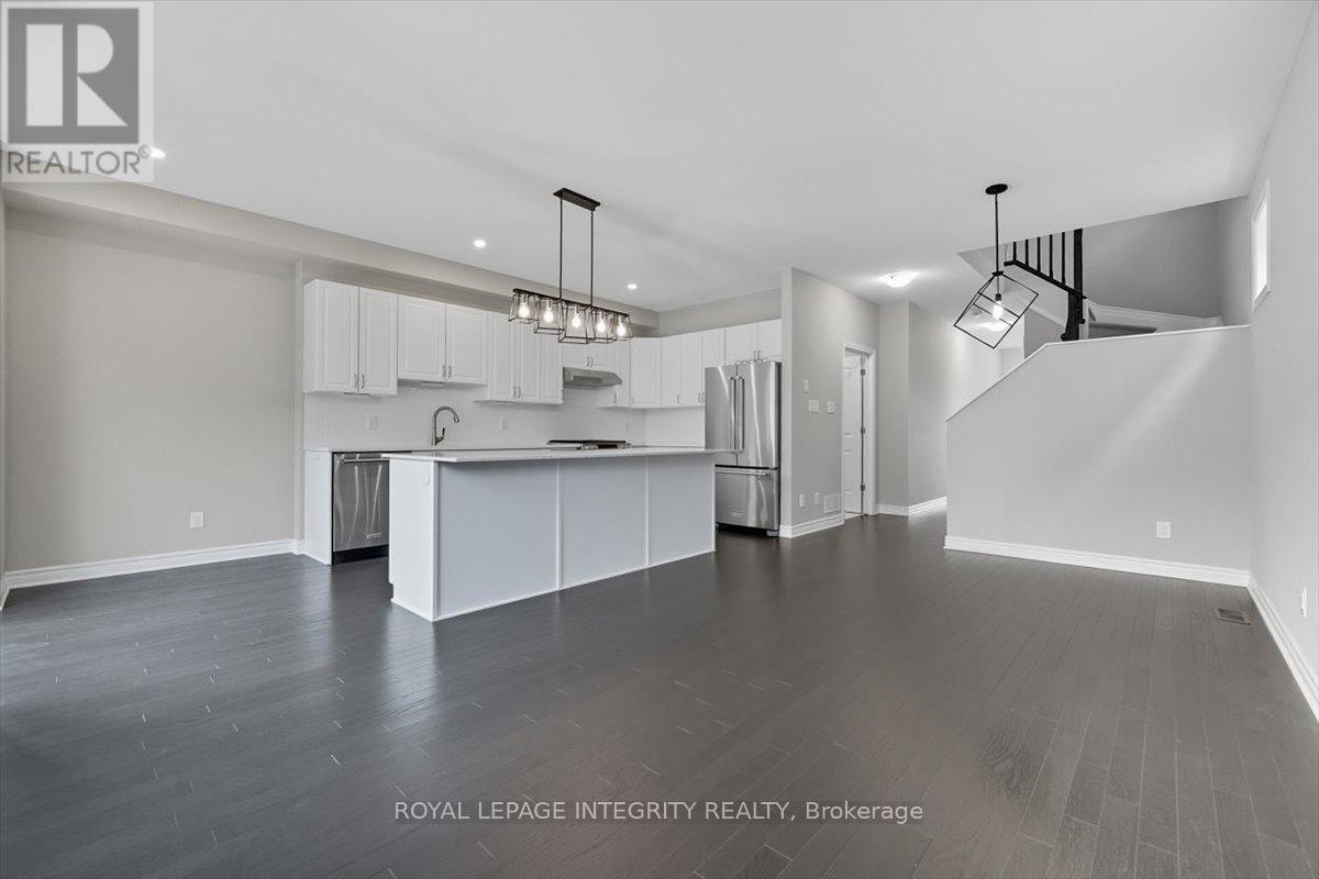 707 Des Aubepines Drive, Ottawa, Ontario  K4A 1C1 - Photo 11 - X12404666