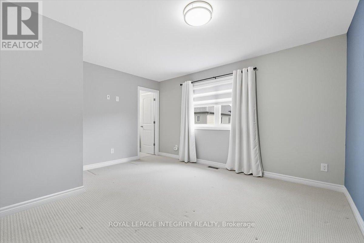 707 Des Aubepines Drive, Ottawa, Ontario  K4A 1C1 - Photo 19 - X12404666