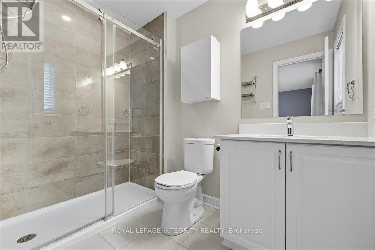 707 Des Aubepines Drive, Ottawa, Ontario  K4A 1C1 - Photo 21 - X12404666