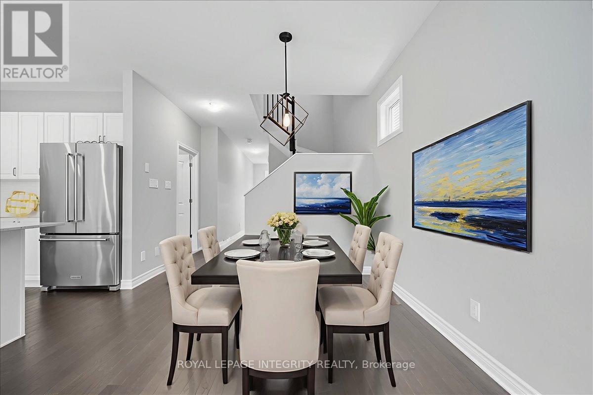 707 Des Aubepines Drive, Ottawa, Ontario  K4A 1C1 - Photo 6 - X12404666