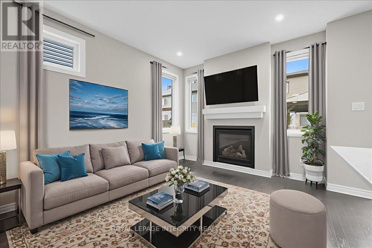 707 Des Aubepines Drive, Ottawa, Ontario  K4A 1C1 - Photo 8 - X12404666