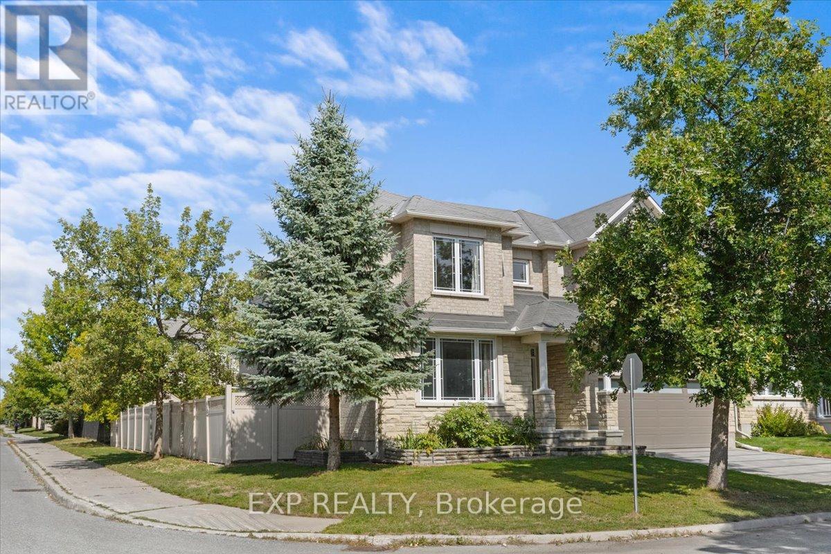 300 Grayburn Way, Ottawa, Ontario  K2J 0V8 - Photo 3 - X12404728