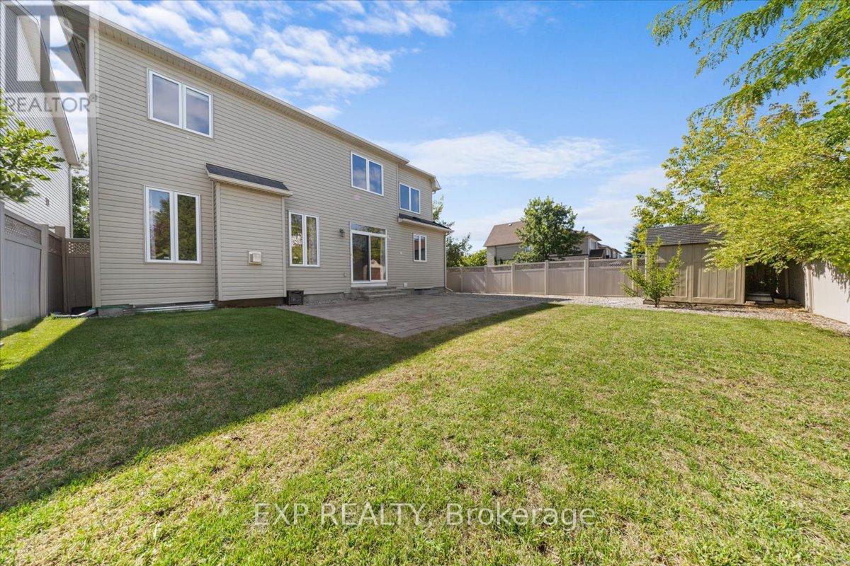 300 Grayburn Way, Ottawa, Ontario  K2J 0V8 - Photo 44 - X12404728