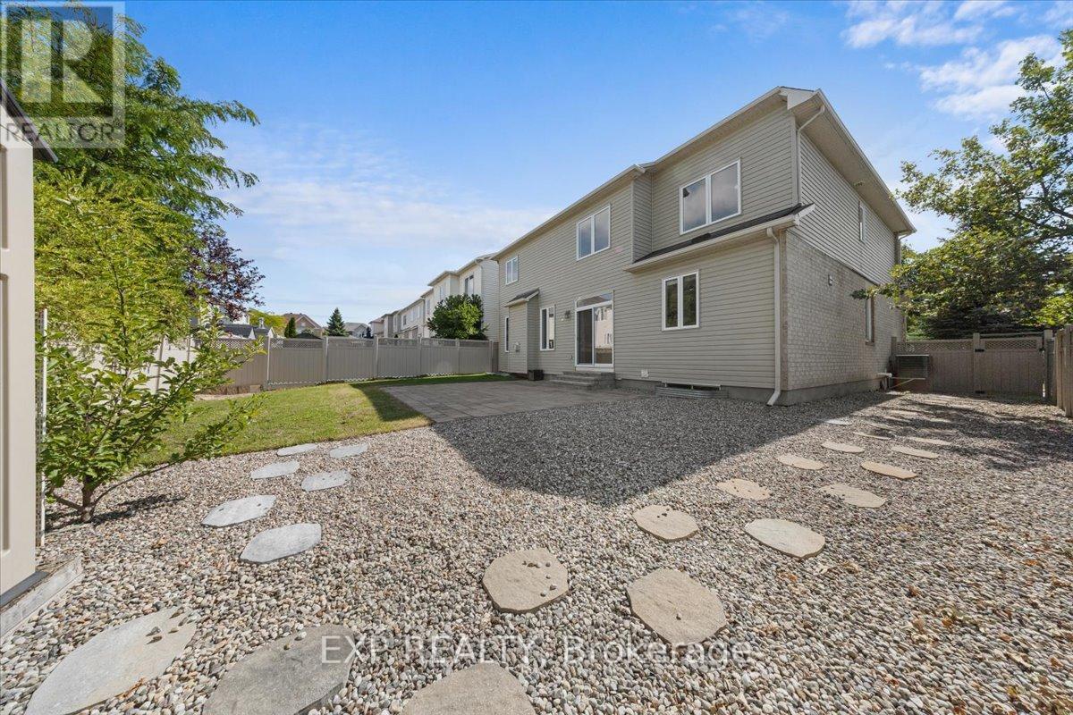 300 Grayburn Way, Ottawa, Ontario  K2J 0V8 - Photo 45 - X12404728