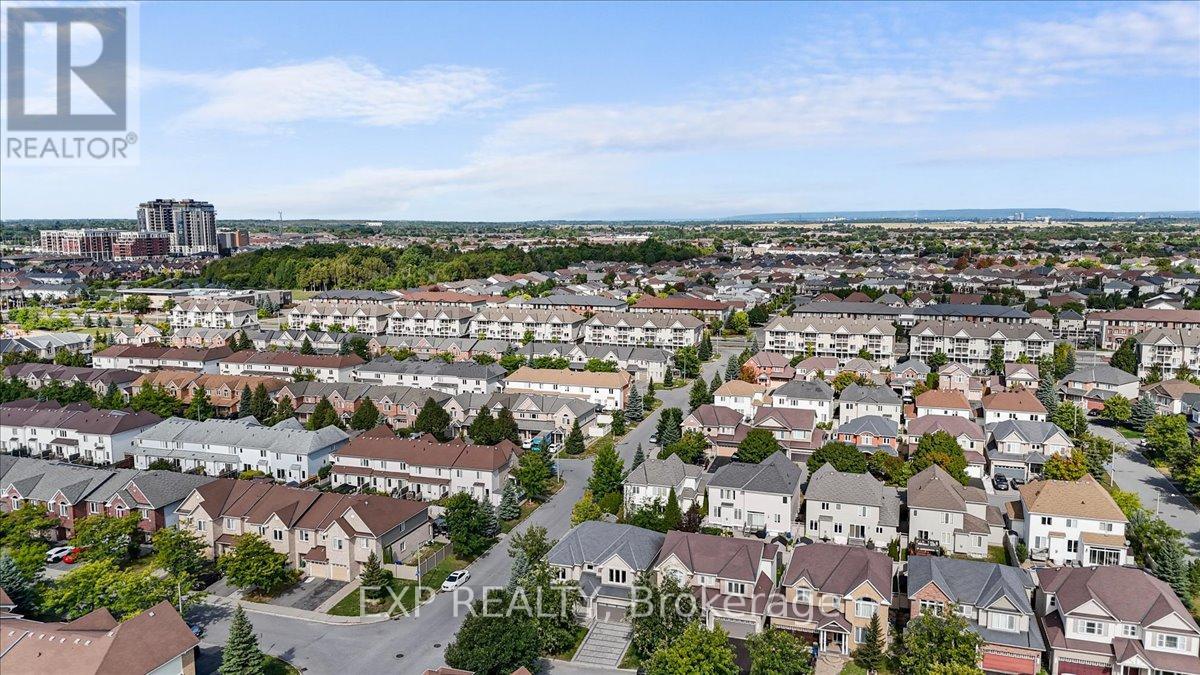 300 Grayburn Way, Ottawa, Ontario  K2J 0V8 - Photo 49 - X12404728