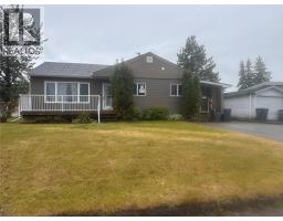 1901 109 Avenue Dawson Creek, Dawson Creek, Ca