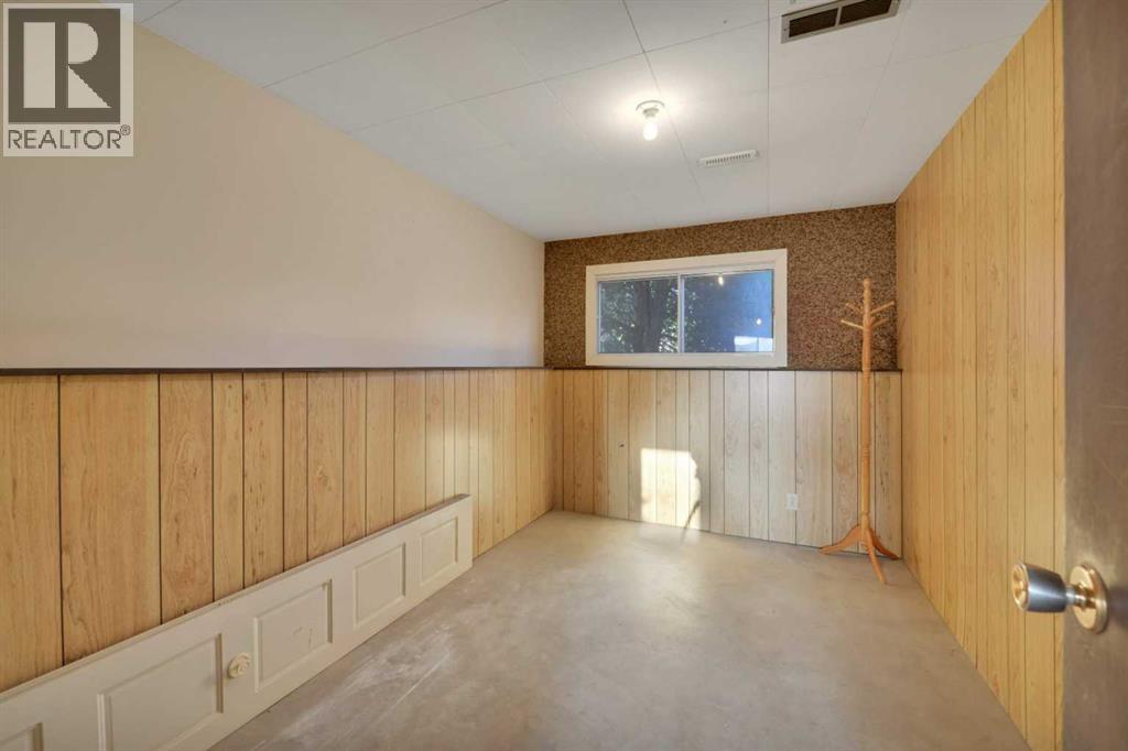 3727 50 Avenue, Innisfail, Alberta  T4G 1J1 - Photo 19 - A2256373