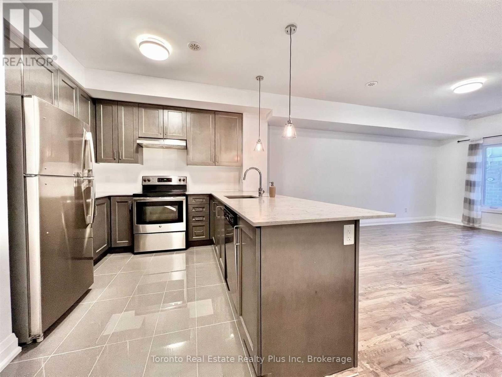 3 - 1060 St. Hildas Way, Whitby, Ontario  L1N 0L3 - Photo 10 - E12404567