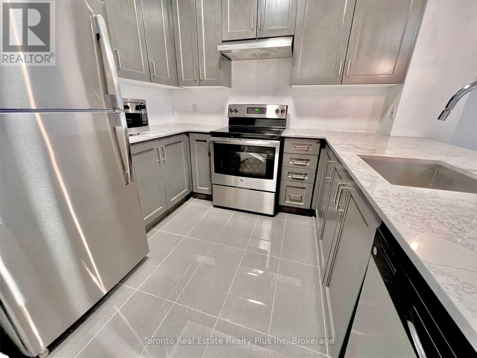 3 - 1060 St. Hildas Way, Whitby, Ontario  L1N 0L3 - Photo 12 - E12404567