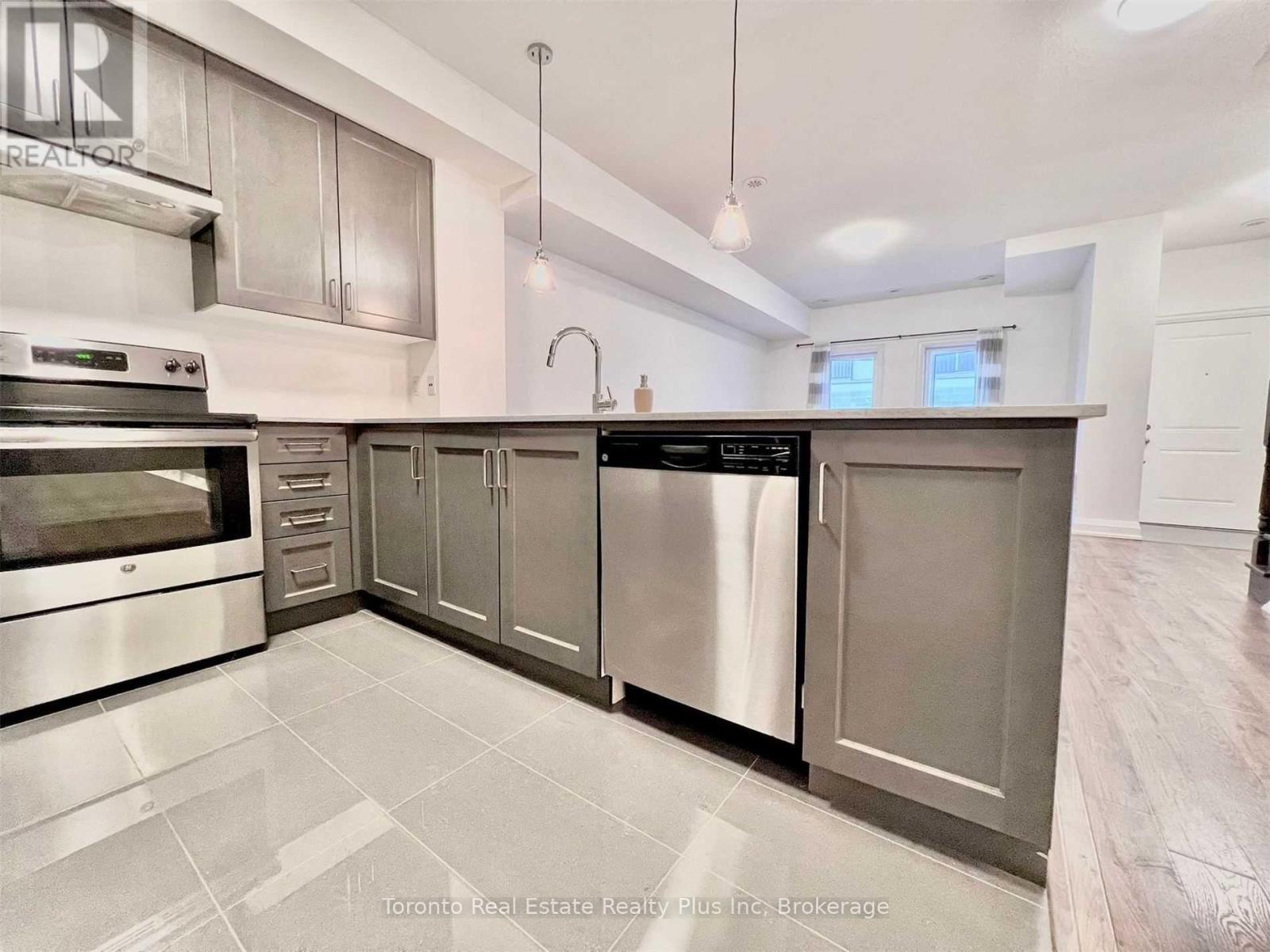 3 - 1060 St. Hildas Way, Whitby, Ontario  L1N 0L3 - Photo 13 - E12404567
