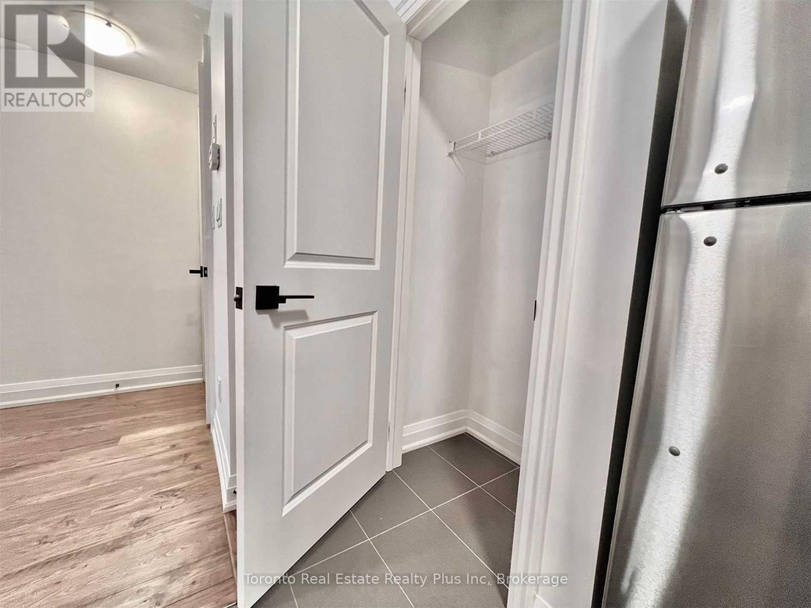 3 - 1060 St. Hildas Way, Whitby, Ontario  L1N 0L3 - Photo 30 - E12404567