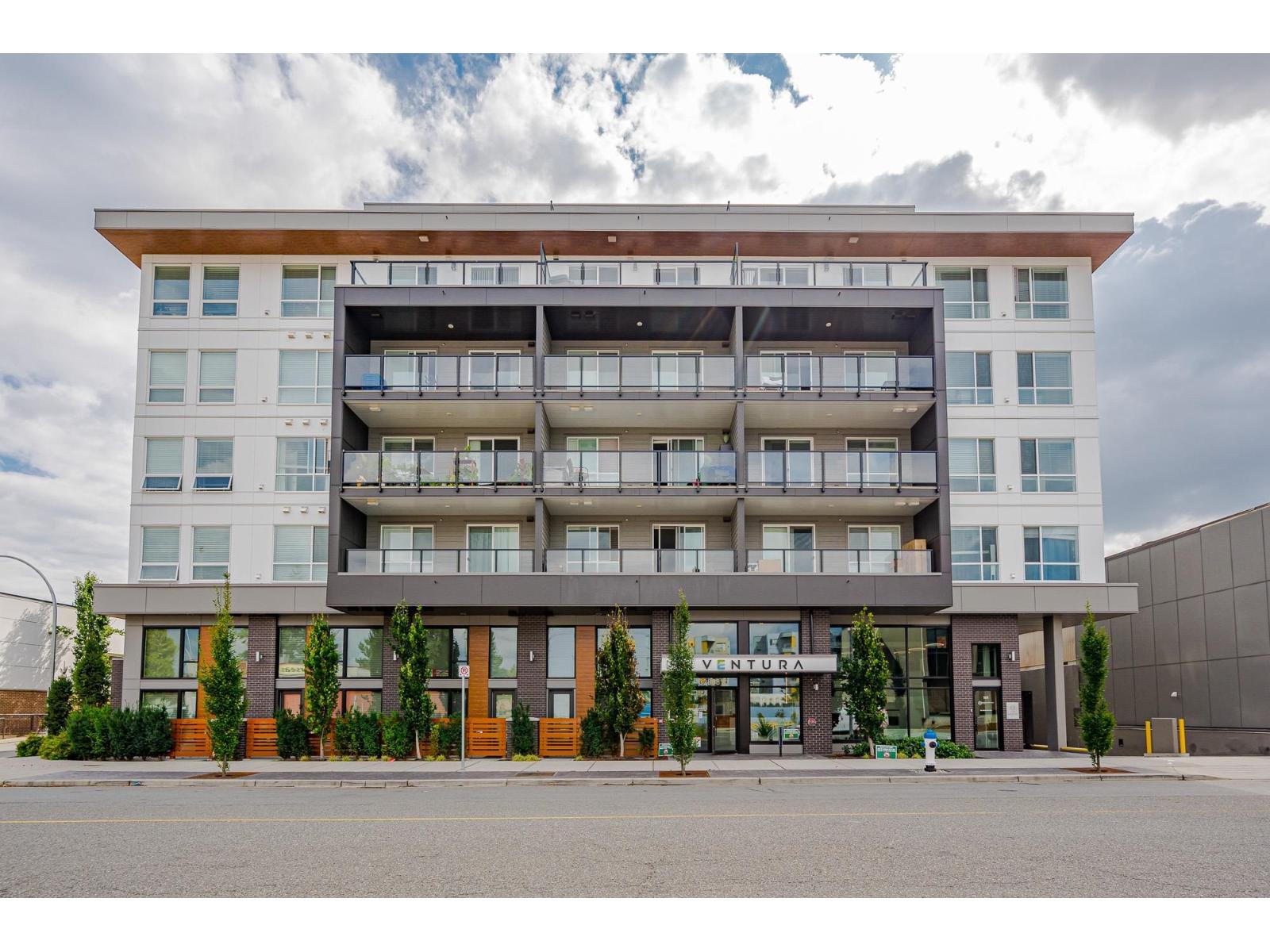 212 32838 VENTURA AVENUE, Abbotsford, British Columbia