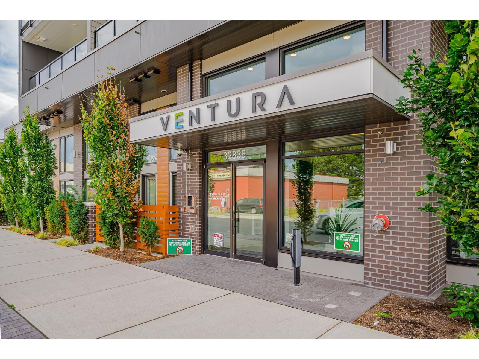212 32838 Ventura Avenue, Abbotsford, British Columbia  V2S 0M5 - Photo 2 - R3047841