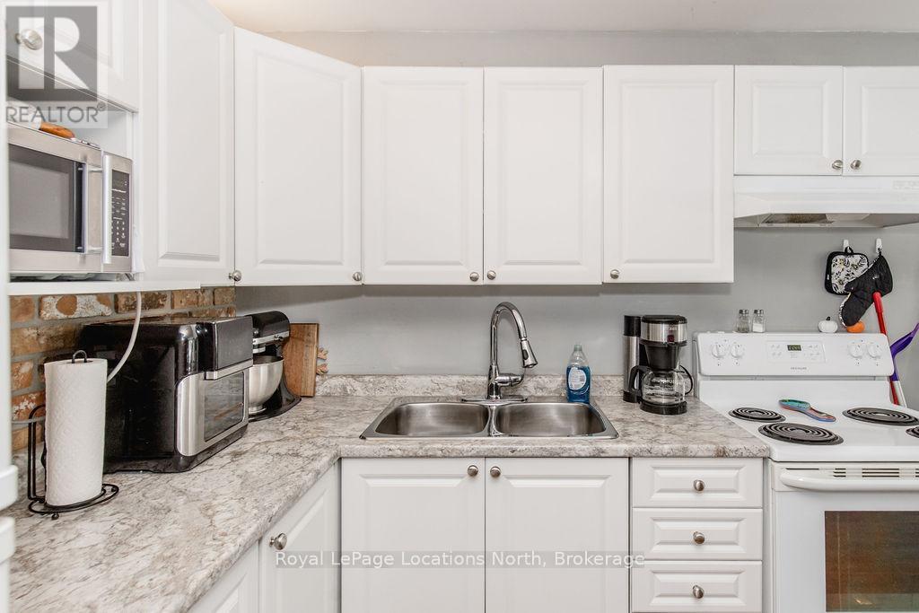 76 Courtice Crescent, Collingwood, Ontario  L9Y 4G1 - Photo 13 - S12404723