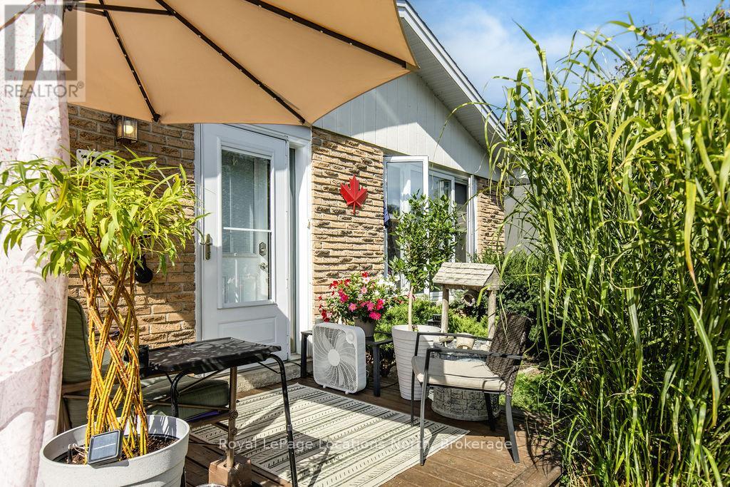 76 Courtice Crescent, Collingwood, Ontario  L9Y 4G1 - Photo 2 - S12404723