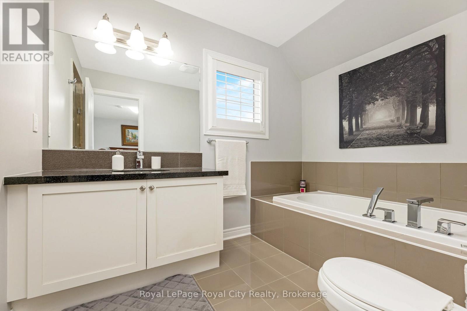 58 Boyces Creek Court, Caledon, Ontario  L7C 3S3 - Photo 20 - W12404711