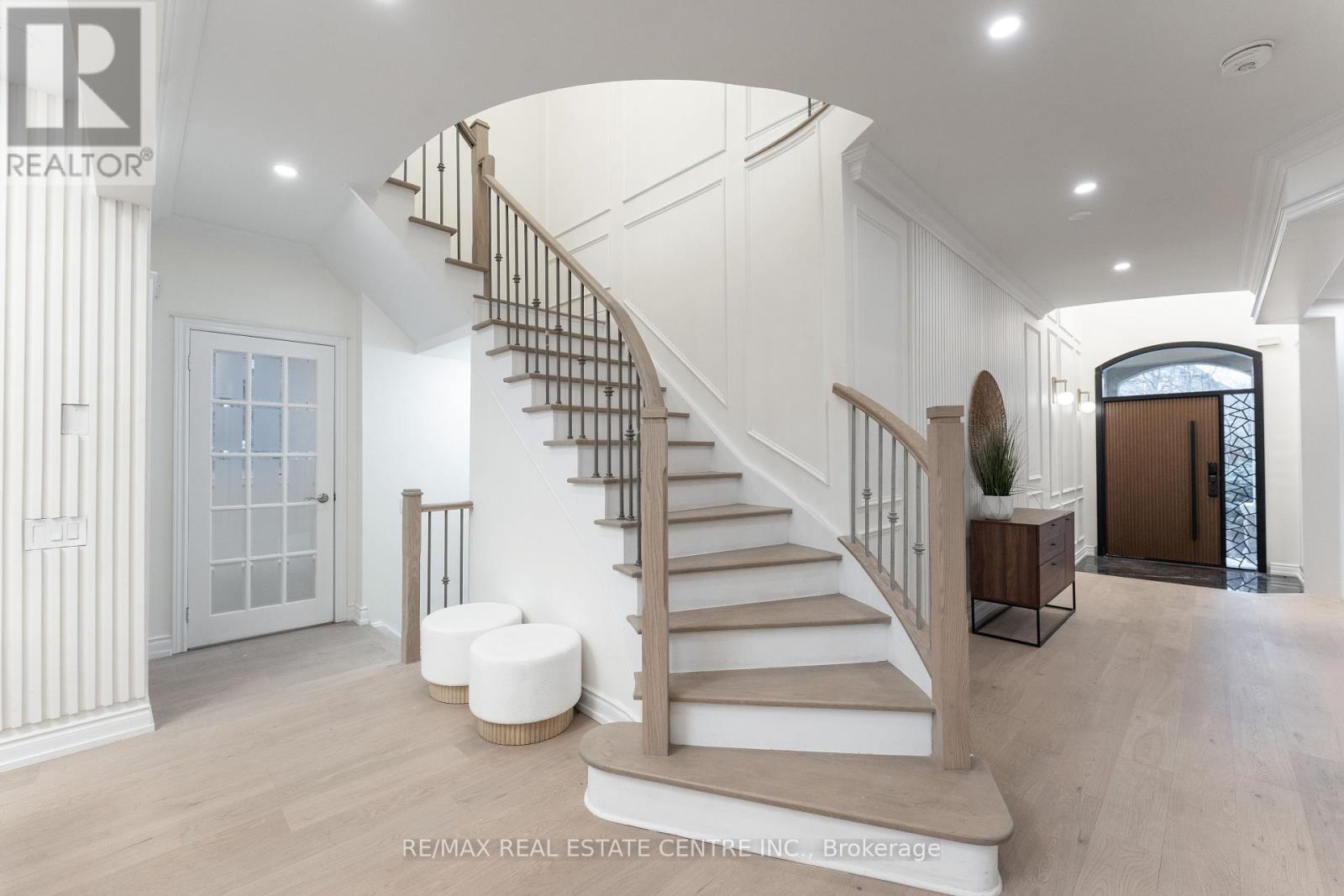 3352 Petrie Way, Oakville, Ontario  L6L 6V8 - Photo 20 - W12404542