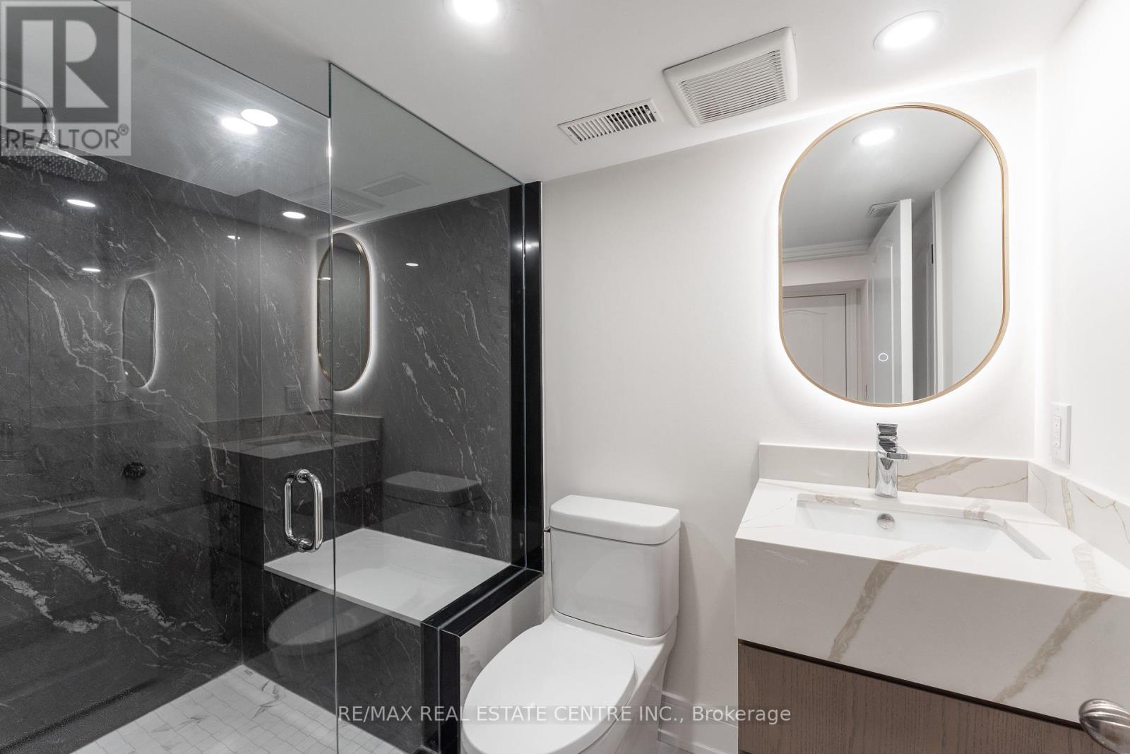 3352 Petrie Way, Oakville, Ontario  L6L 6V8 - Photo 37 - W12404542