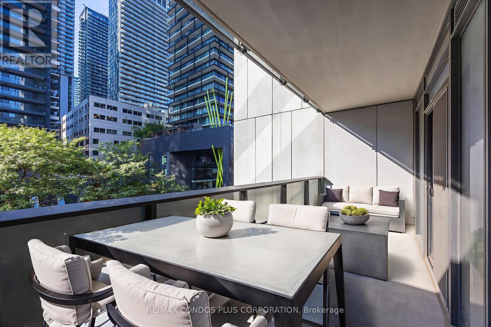 518 - 330 Richmond Street W, Toronto (Waterfront Communities), Ontario  M5V 1X2 - Photo 25 - C12404586