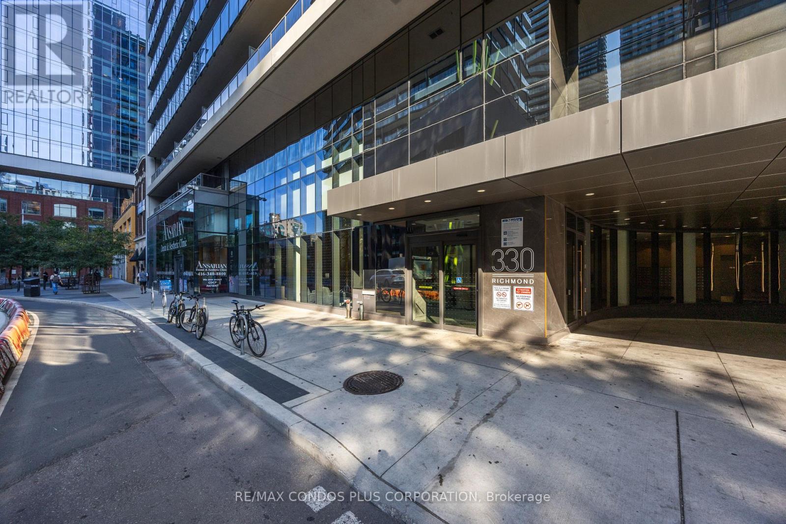 518 - 330 Richmond Street W, Toronto (Waterfront Communities), Ontario  M5V 1X2 - Photo 28 - C12404586