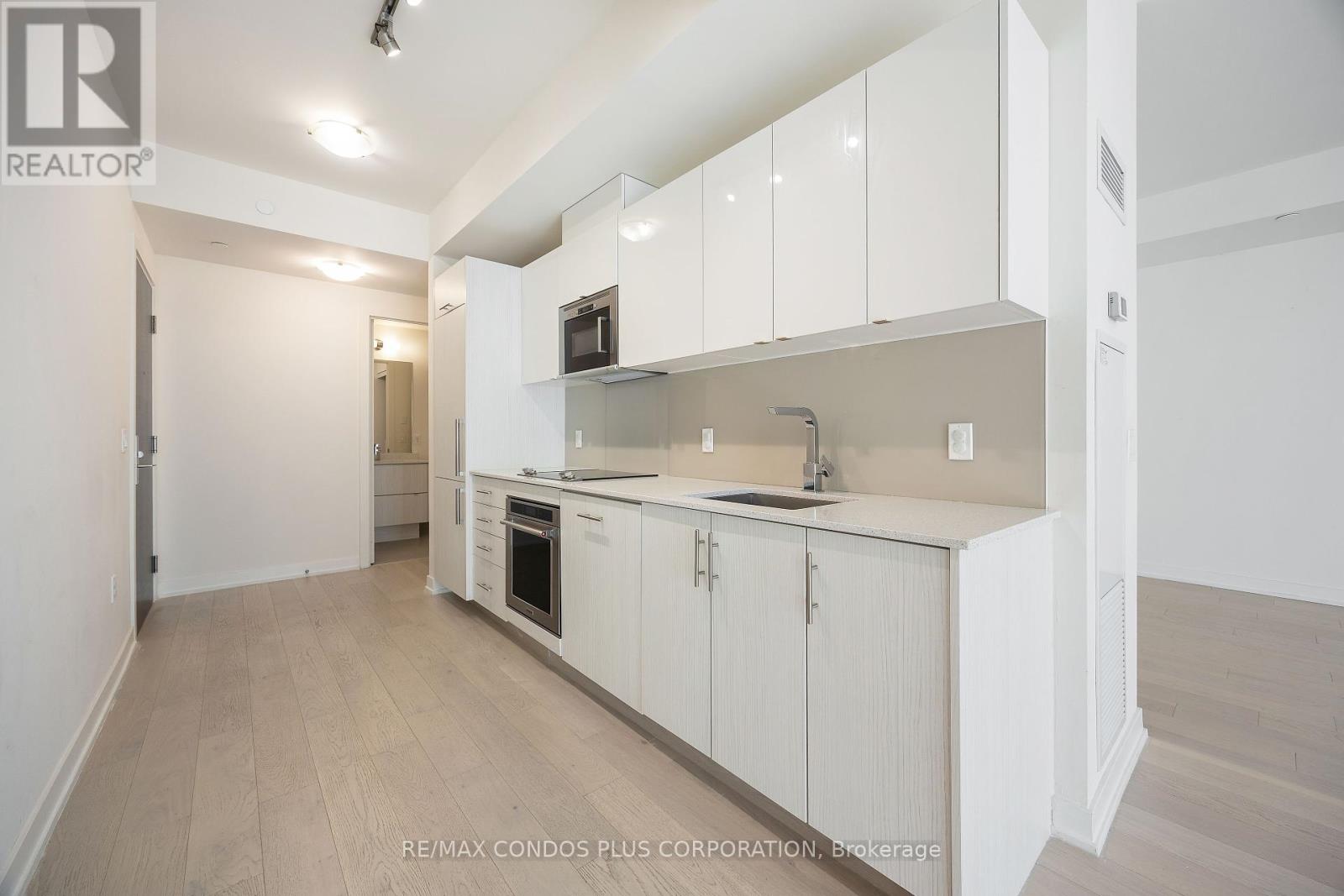 518 - 330 Richmond Street W, Toronto (Waterfront Communities), Ontario  M5V 1X2 - Photo 6 - C12404586
