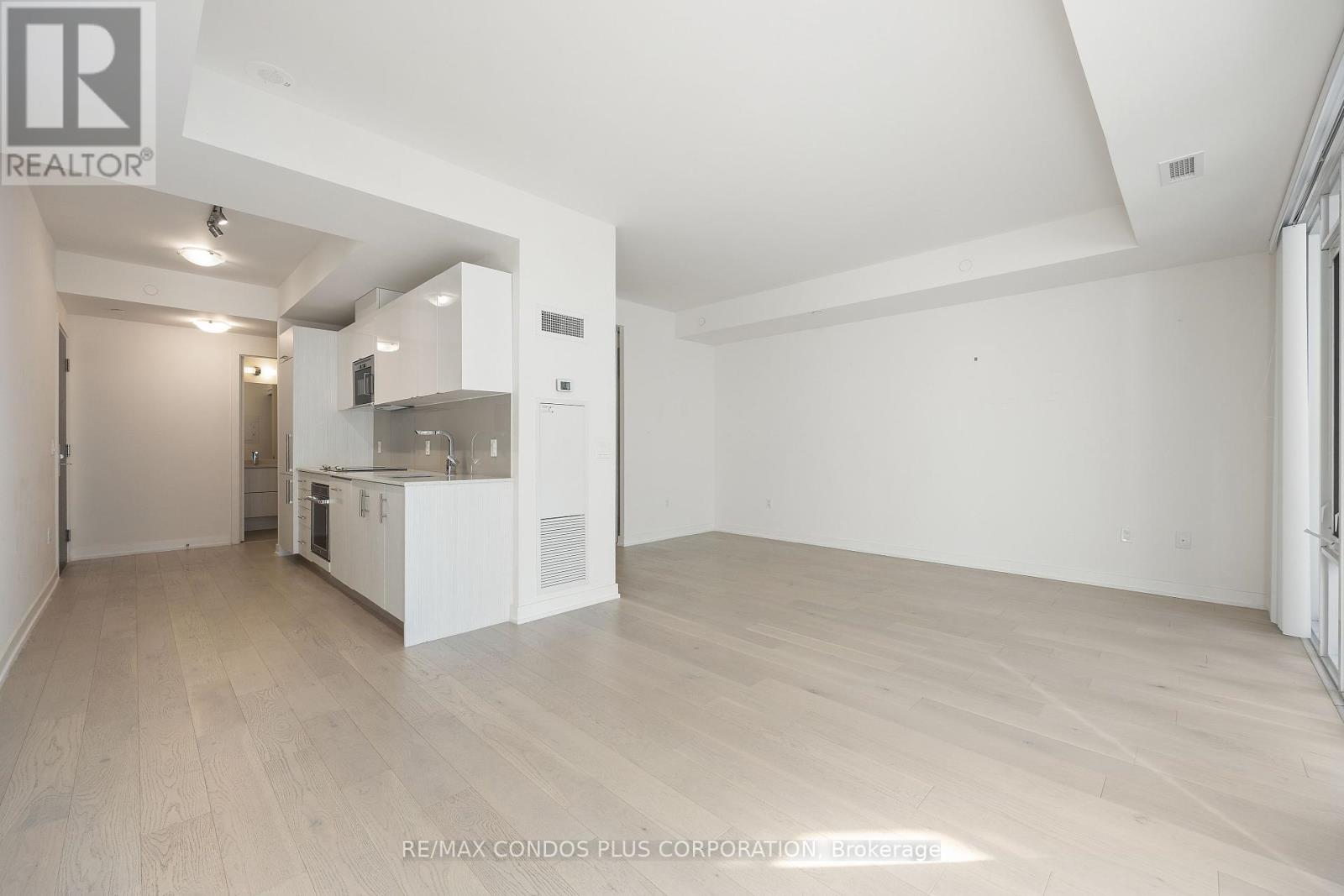 518 - 330 Richmond Street W, Toronto (Waterfront Communities), Ontario  M5V 1X2 - Photo 9 - C12404586