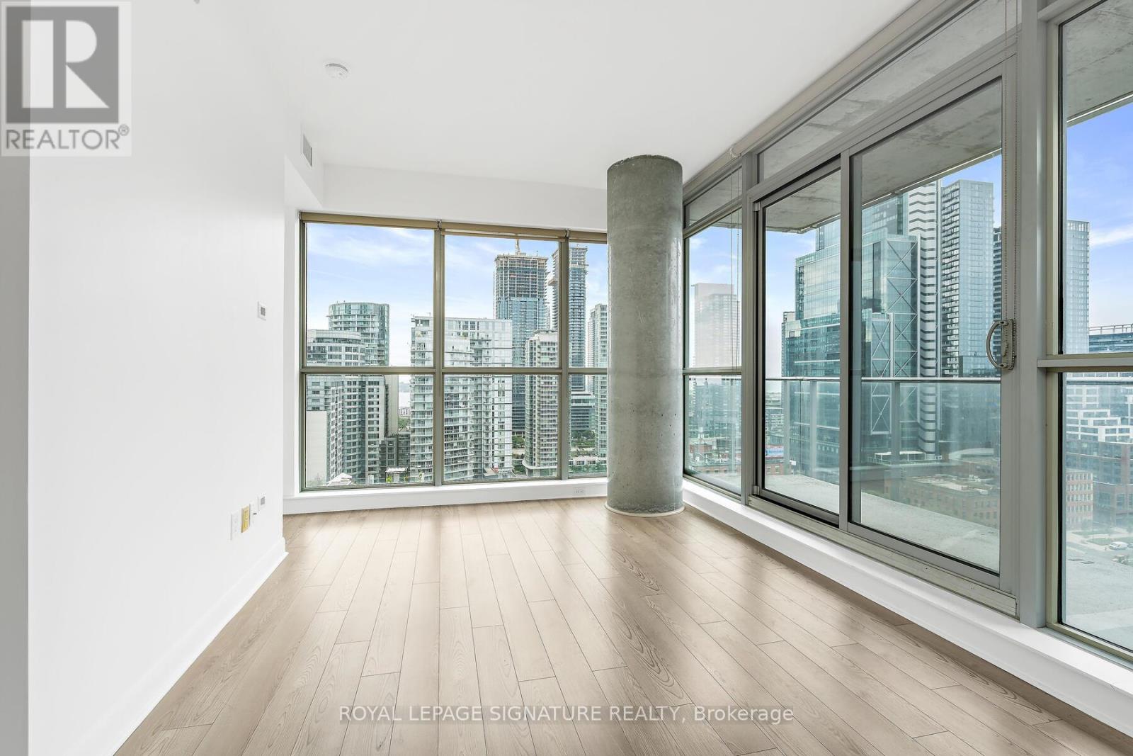 1802 - 375 King Street W, Toronto, Ontario  M5V 1K5 - Photo 11 - C12404612