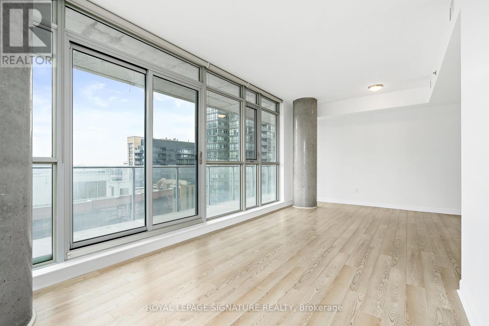 1802 - 375 King Street W, Toronto, Ontario  M5V 1K5 - Photo 12 - C12404612