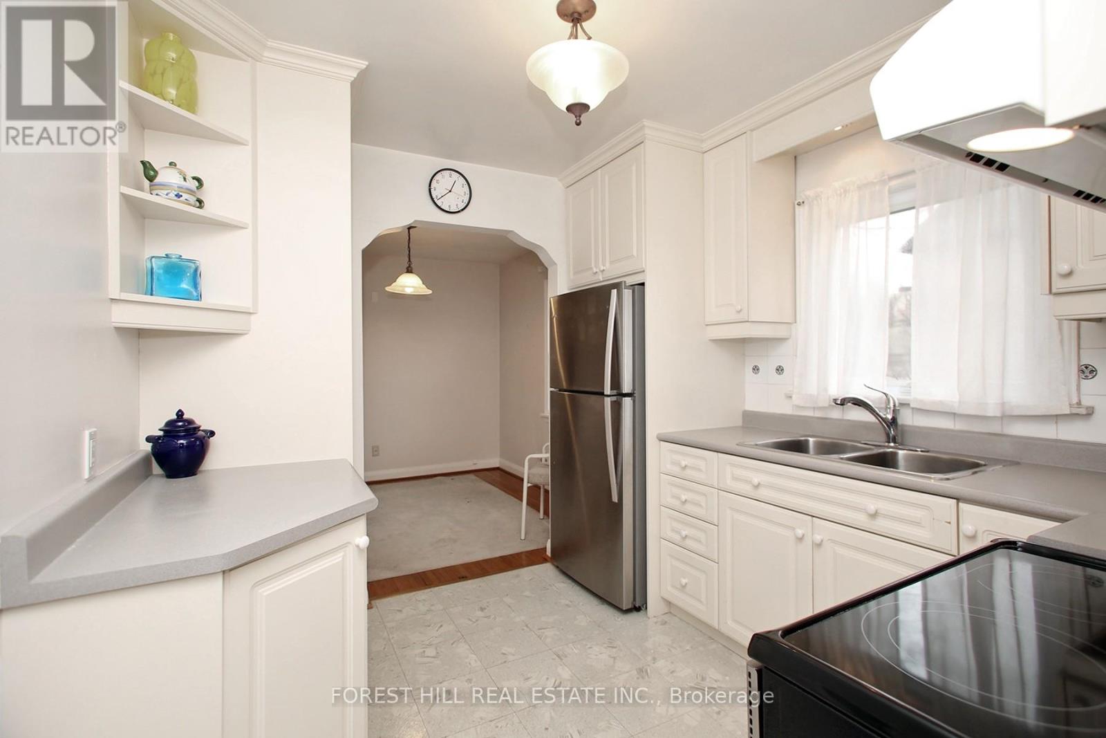 26 Alexis Boulevard, Toronto, Ontario  M3H 2P4 - Photo 14 - C12404648