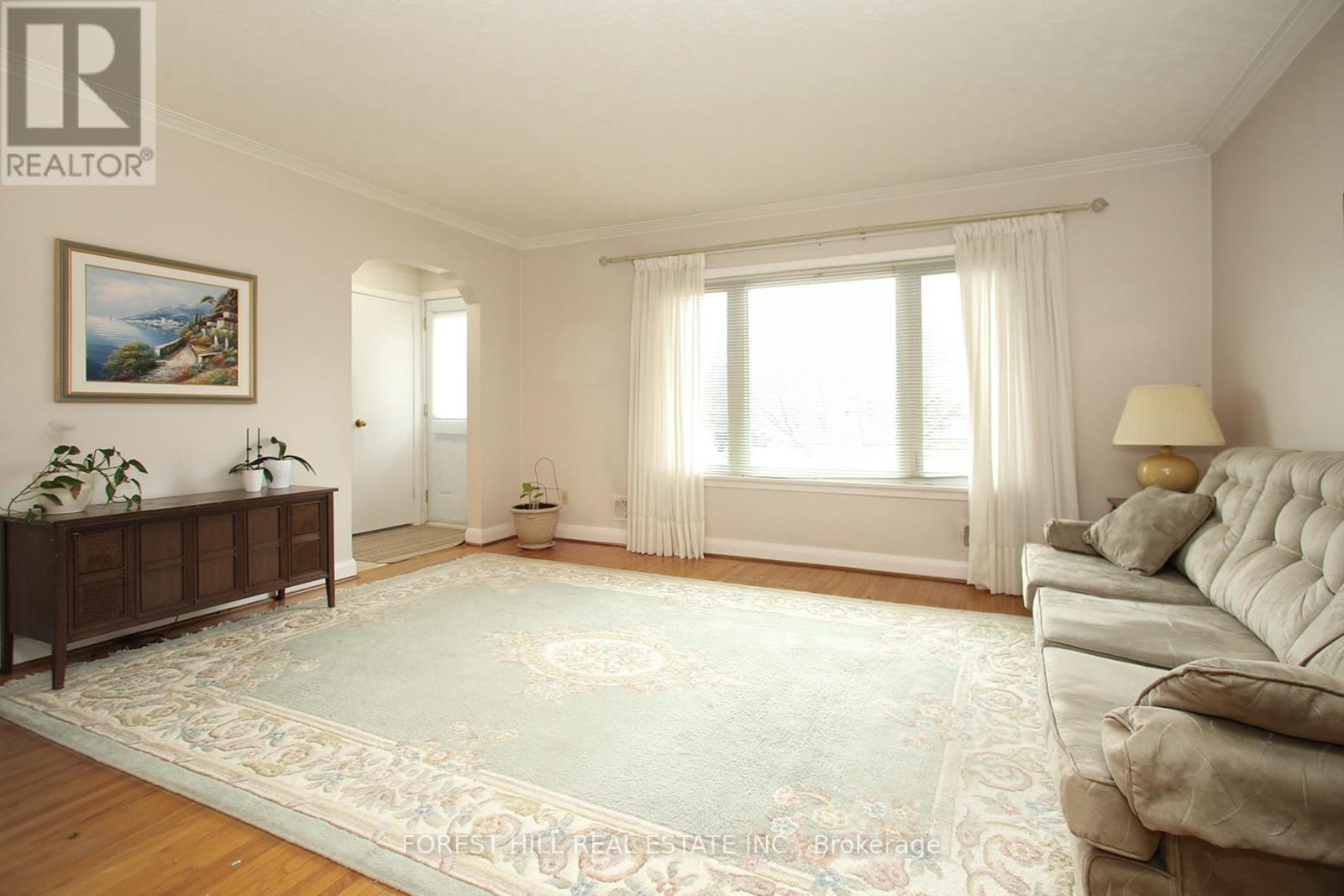 26 Alexis Boulevard, Toronto, Ontario  M3H 2P4 - Photo 4 - C12404648