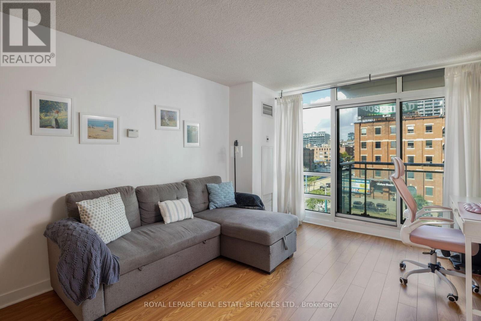 605 - 397 Front Street W, Toronto, Ontario  M5V 3S1 - Photo 11 - C12404718