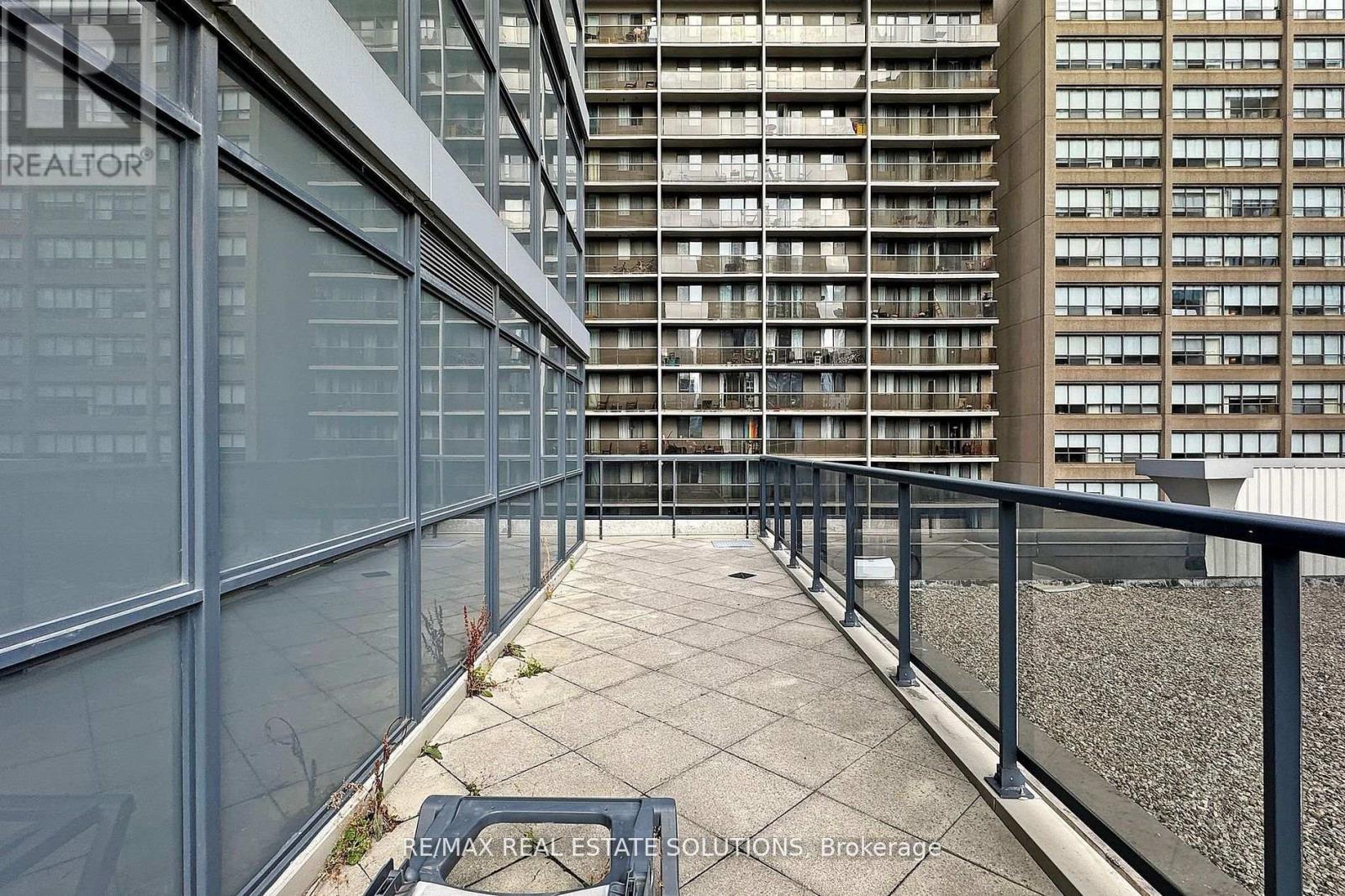 710 - 25 Carlton Street, Toronto, Ontario  M5B 1L4 - Photo 19 - C12404724