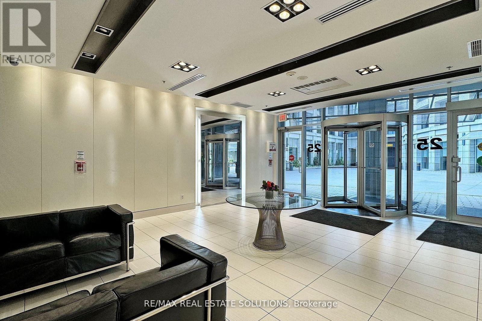 710 - 25 Carlton Street, Toronto, Ontario  M5B 1L4 - Photo 24 - C12404724