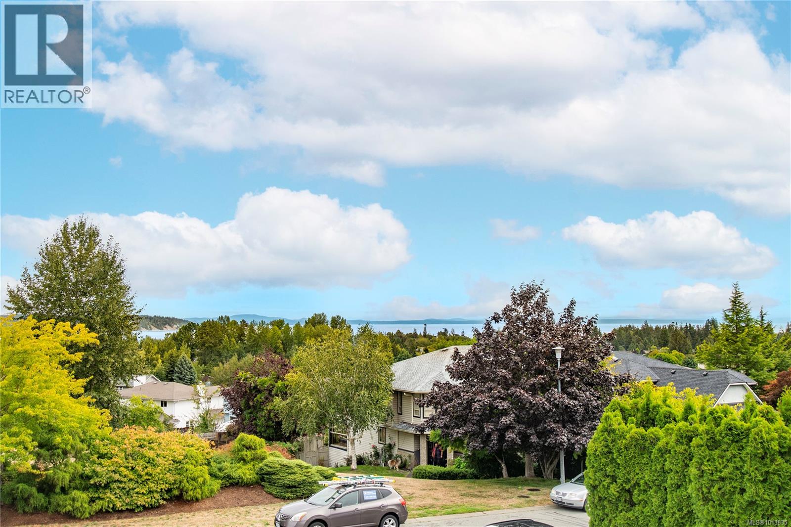 745 Bowen Rd, Campbell River, British Columbia  V9H 1S2 - Photo 2 - 1013835