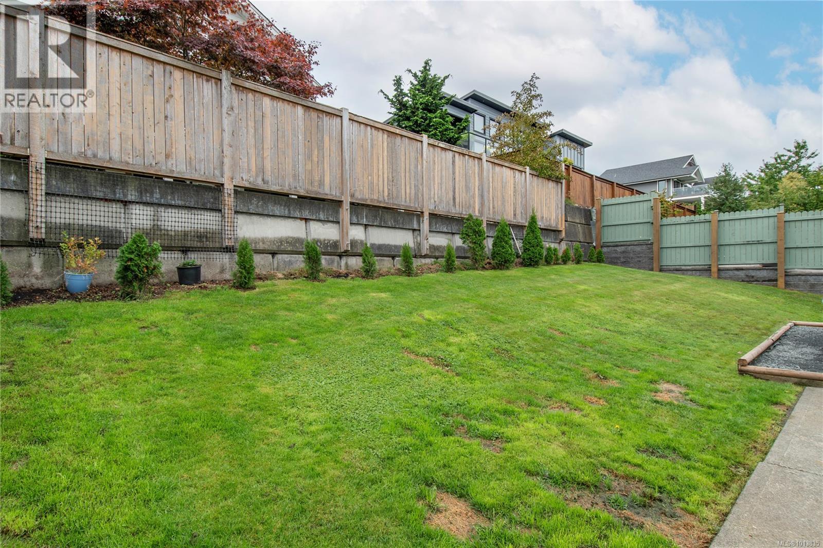 745 Bowen Rd, Campbell River, British Columbia  V9H 1S2 - Photo 44 - 1013835