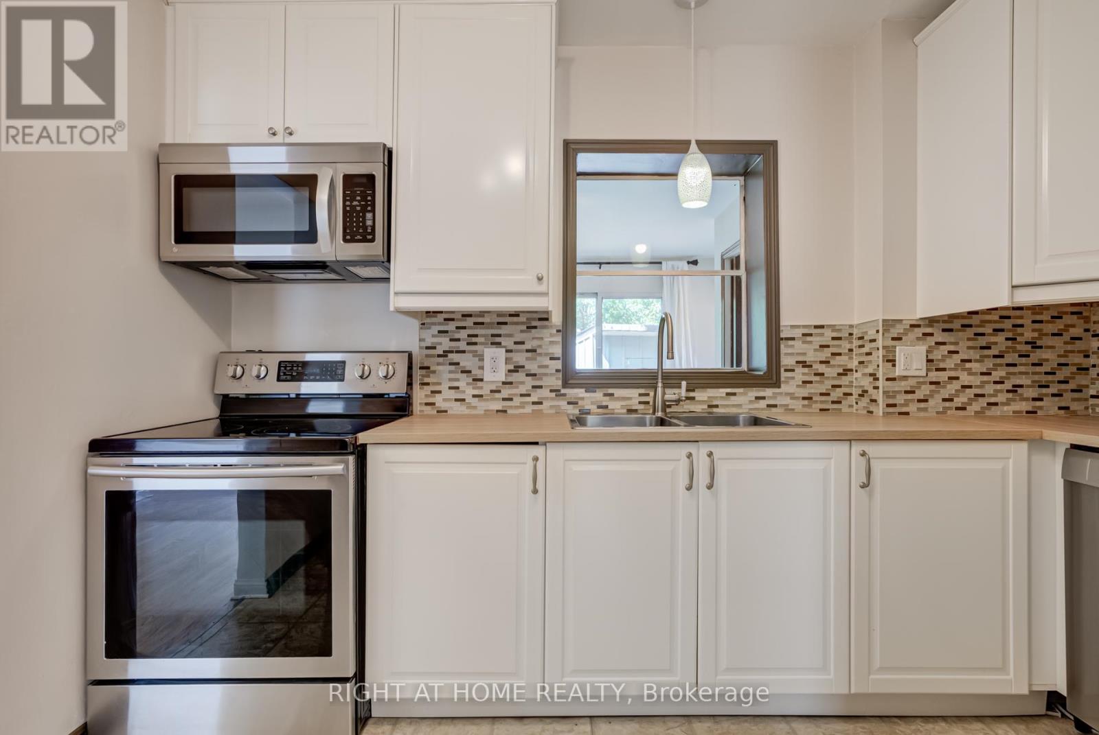 58 Anaconda Avenue, Toronto, Ontario  M1L 4M2 - Photo 13 - E12404576