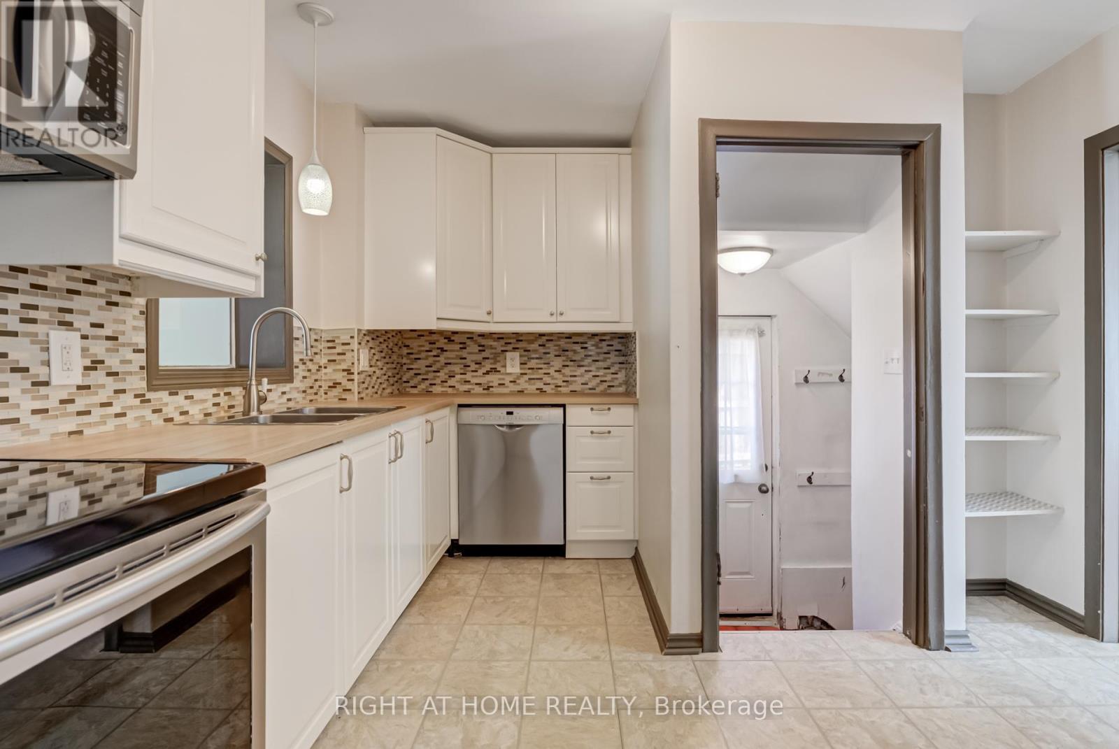 58 Anaconda Avenue, Toronto, Ontario  M1L 4M2 - Photo 14 - E12404576