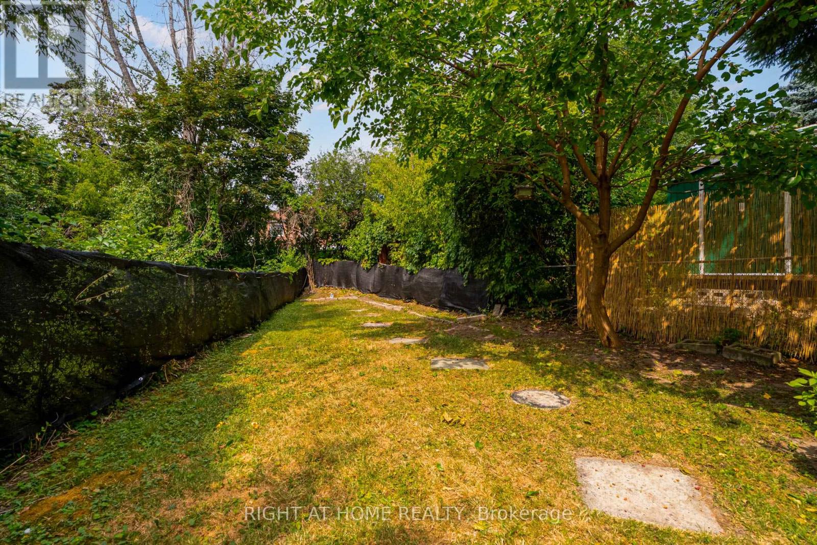 58 Anaconda Avenue, Toronto, Ontario  M1L 4M2 - Photo 25 - E12404576