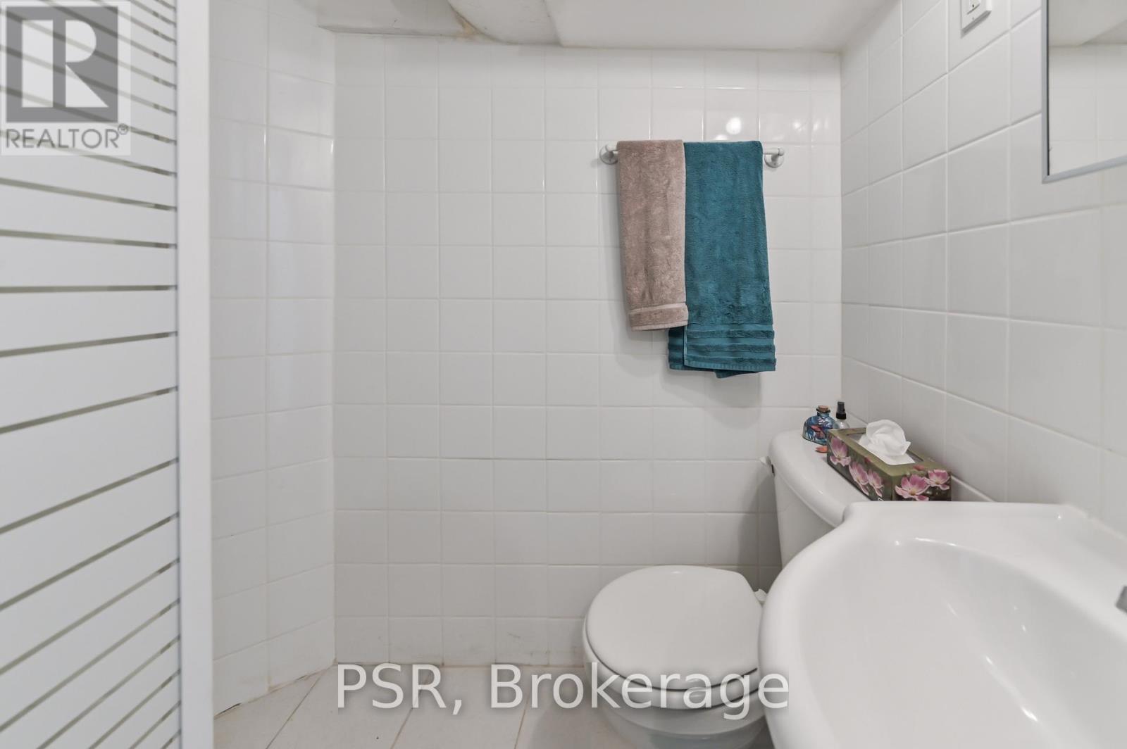 640 Pape Avenue, Toronto, Ontario  M4K 3S3 - Photo 17 - E12404645