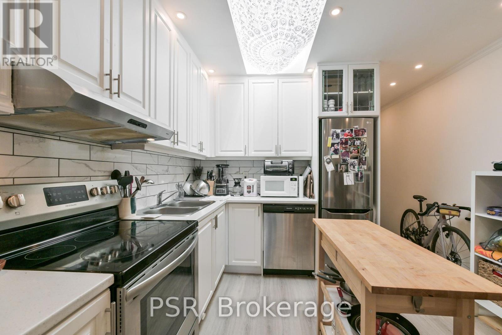 640 Pape Avenue, Toronto, Ontario  M4K 3S3 - Photo 22 - E12404645