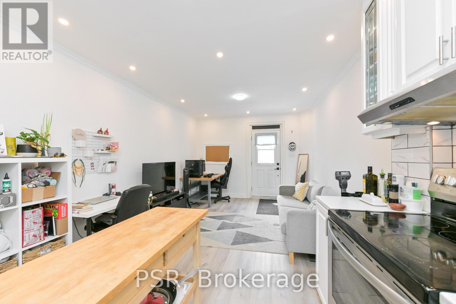 640 Pape Avenue, Toronto, Ontario  M4K 3S3 - Photo 23 - E12404645