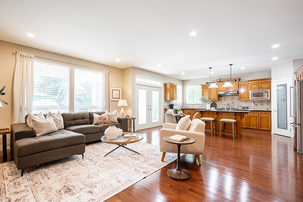 7049 196a St, Langley, British Columbia  V2Y 2Z9 - Photo 4 - R3047580