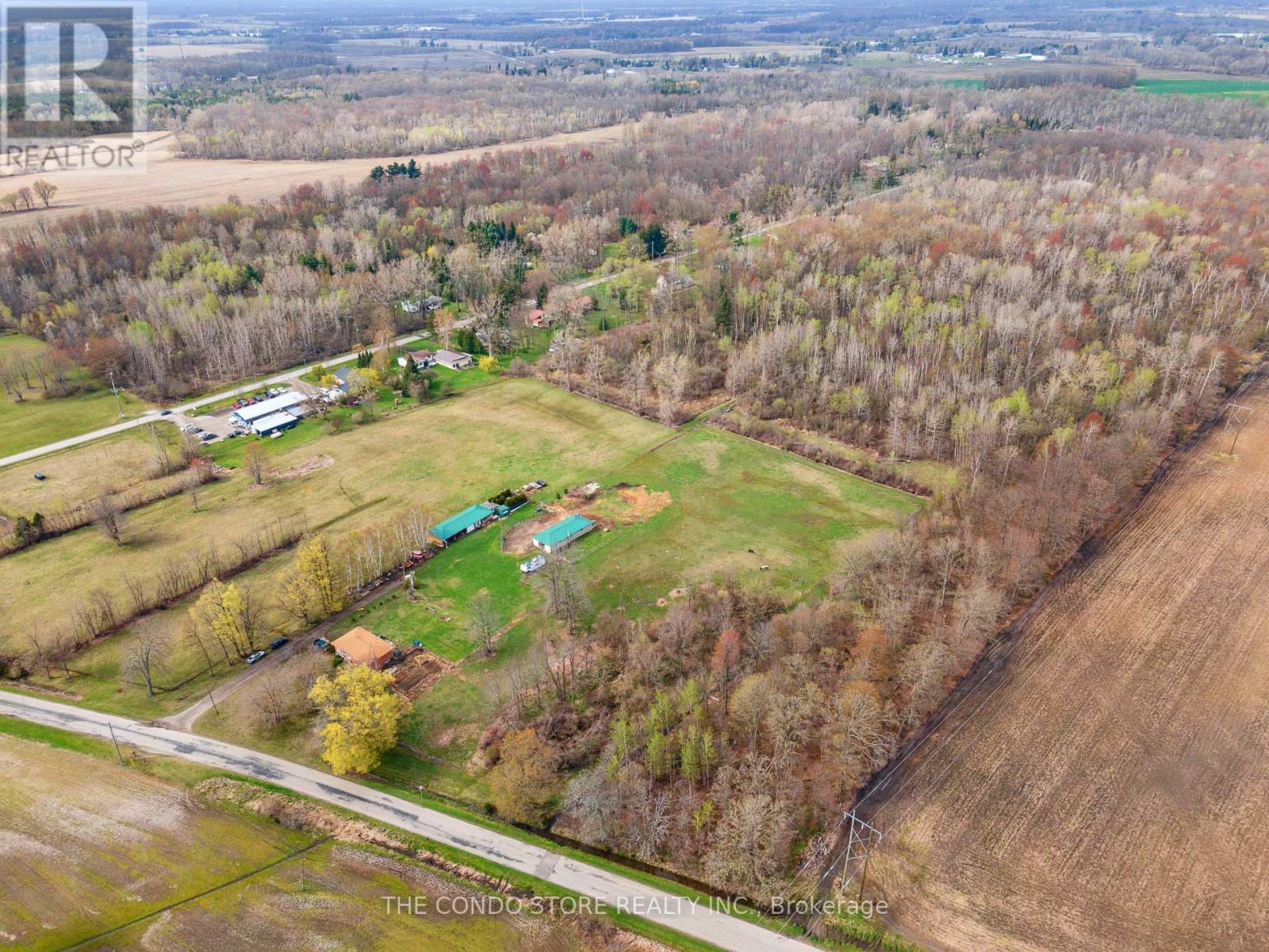 283 Inman Road, Haldimand (Dunnville), Ontario  N1A 2W5 - Photo 2 - X12404532