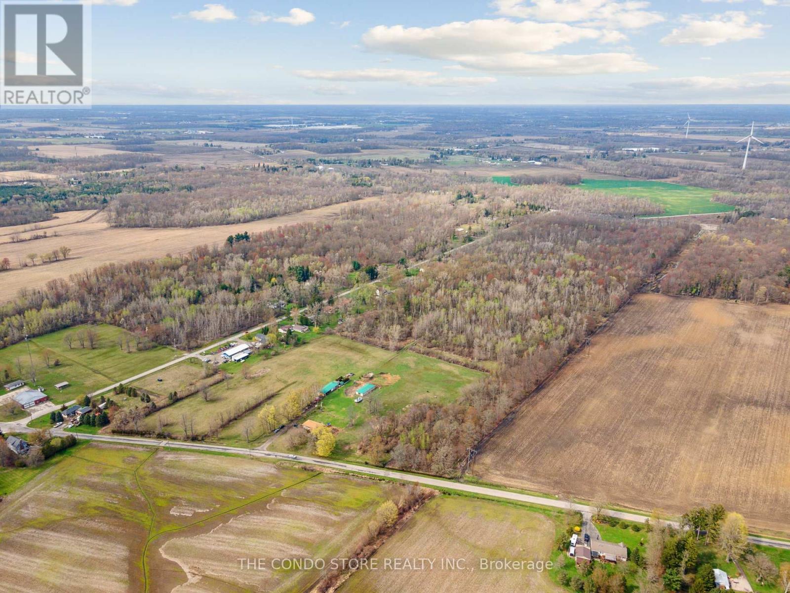 283 Inman Road, Haldimand (Dunnville), Ontario  N1A 2W5 - Photo 5 - X12404532