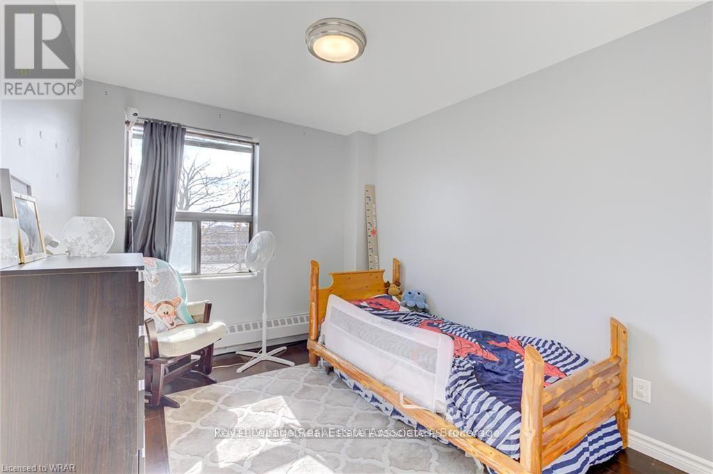 309 - 1100 Courtland Avenue, Kitchener, Ontario  N2C 2H9 - Photo 15 - X12404533