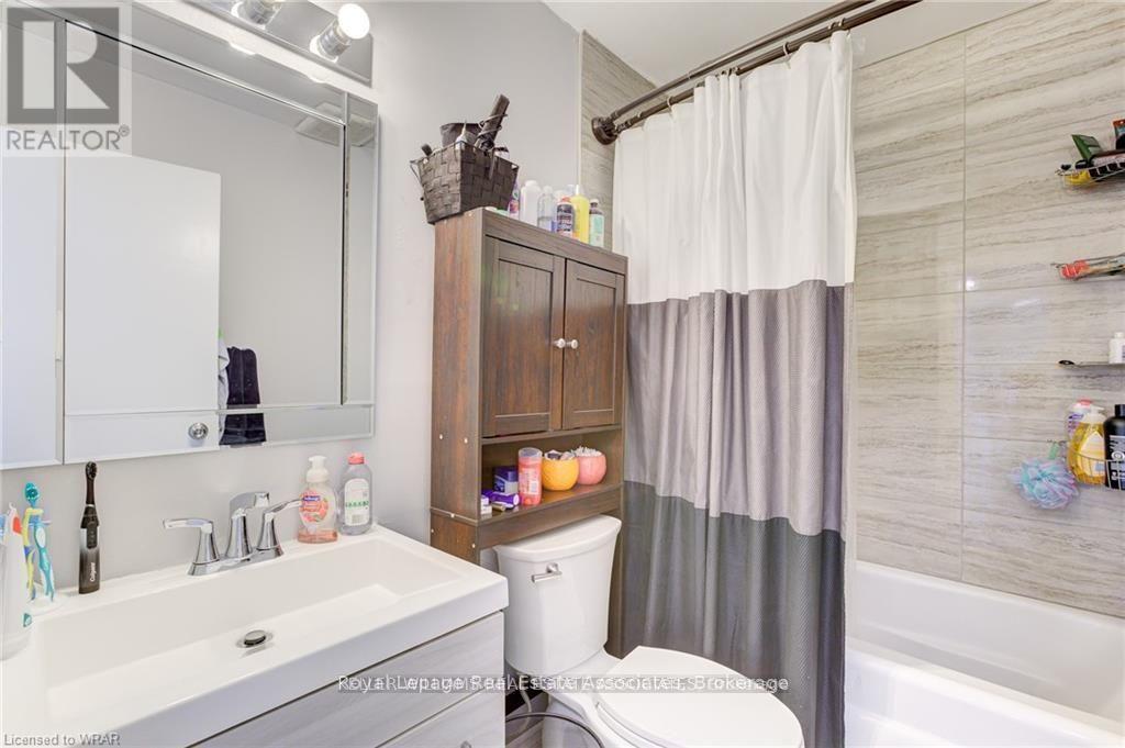 309 - 1100 Courtland Avenue, Kitchener, Ontario  N2C 2H9 - Photo 16 - X12404533