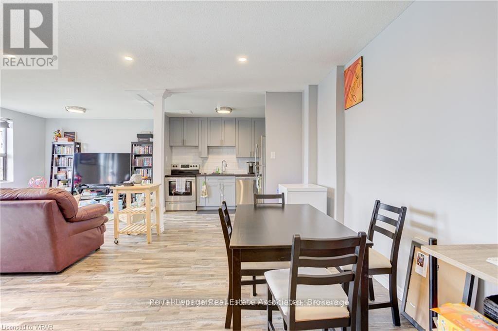 309 - 1100 Courtland Avenue, Kitchener, Ontario  N2C 2H9 - Photo 8 - X12404533